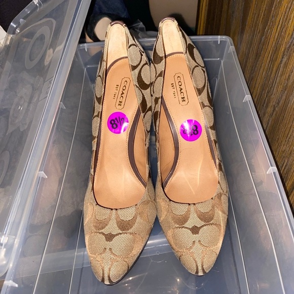 Coach Women's Brown Signature Heels - Picture 1 of 1